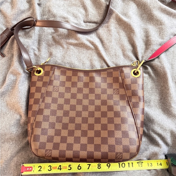 Louis Vuitton Brown Checkered Shoulder Bag - Picture 2 of 7